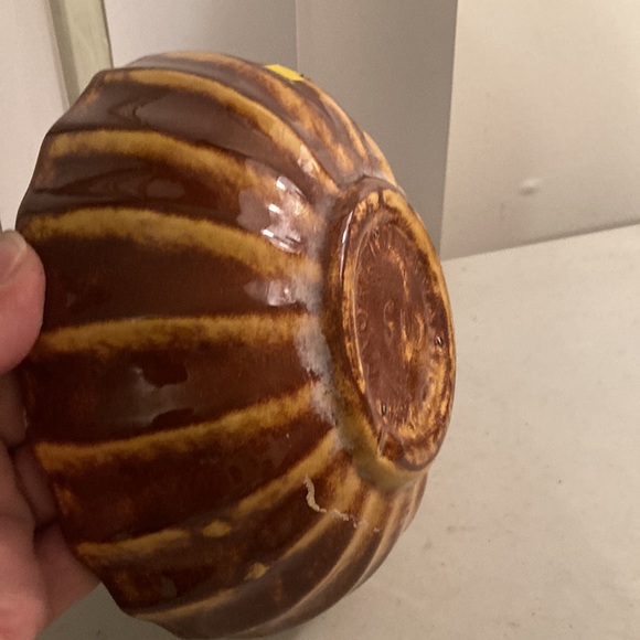 Fred Moreno Ceramic Bowl/Planter - Picture 3 of 10